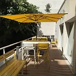 Montmartre By Ihg 4* Parigi