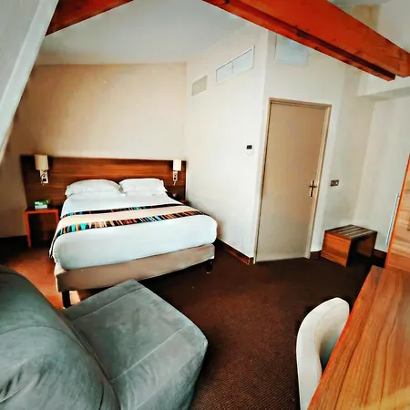 Montmartre By Ihg Hotel 4*