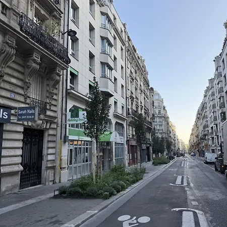 Montmartre By Ihg 4*