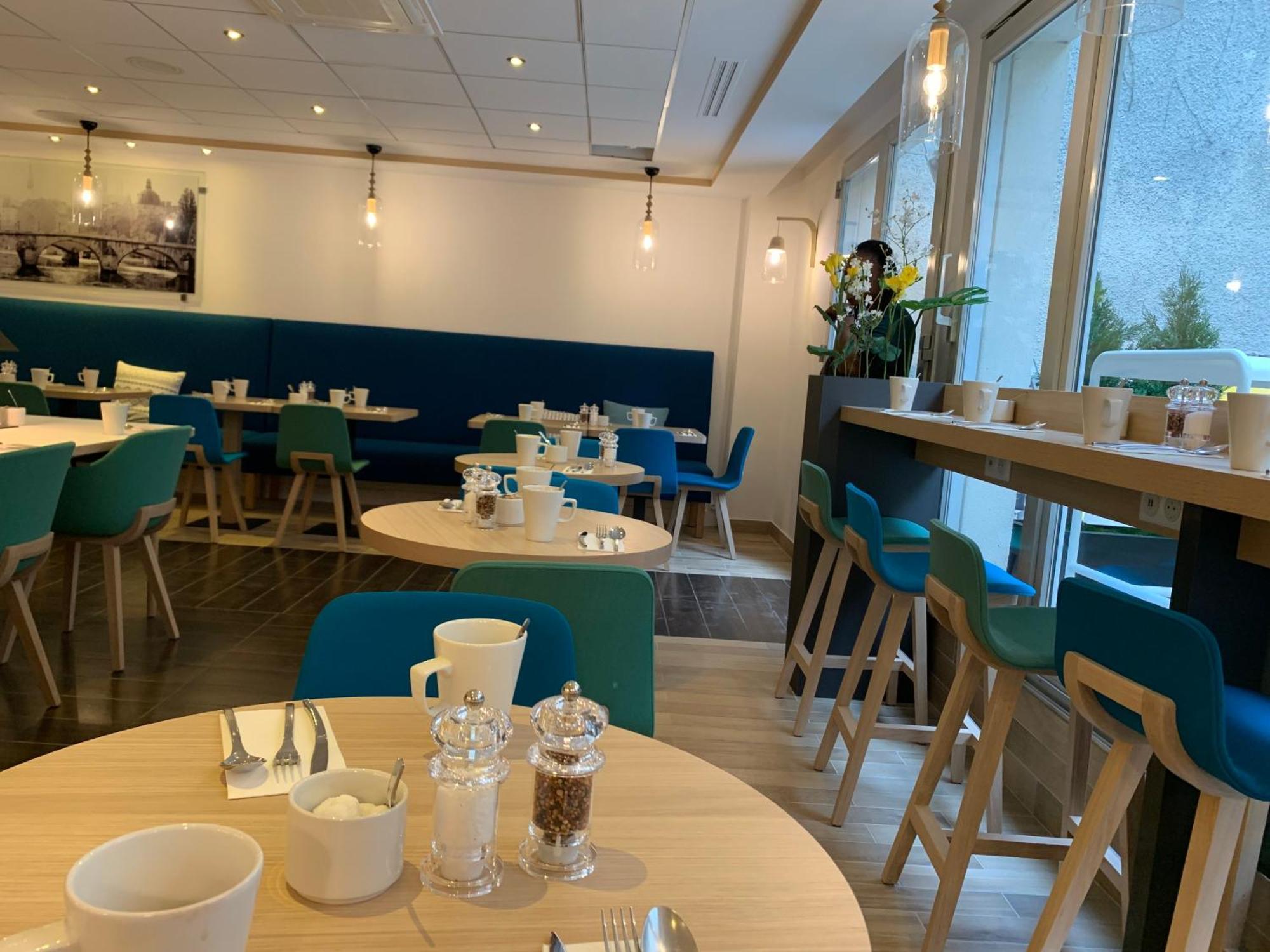 Montmartre By Ihg Hotel Paris