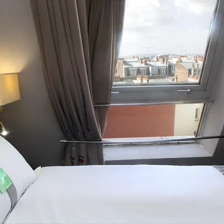 Hotel Montmartre By Ihg Paris